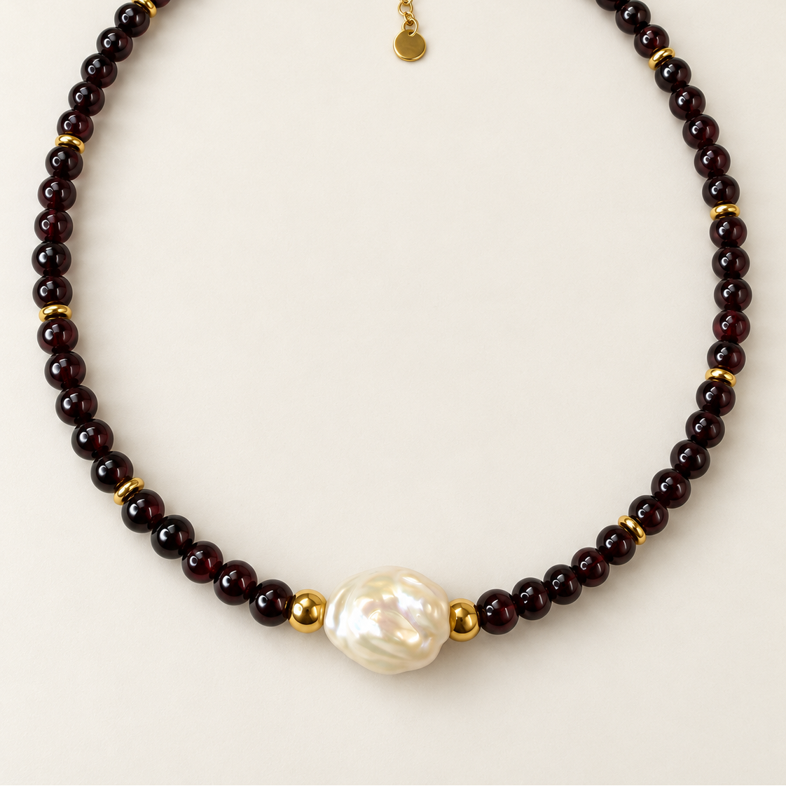 Collier Janice